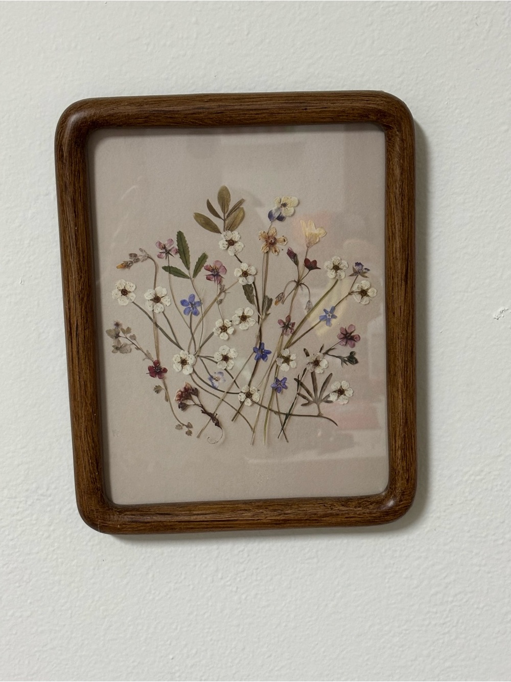 Magnolia Hearth and Hand flower frame